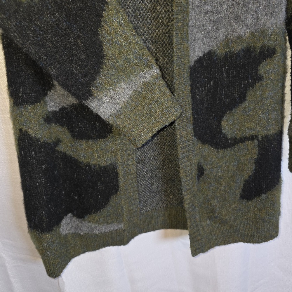 ANTHROPOLOGIE Moth Sweater Women's Size XS Green Camo Knit Open Front Cardigan - Picture 10 of 11